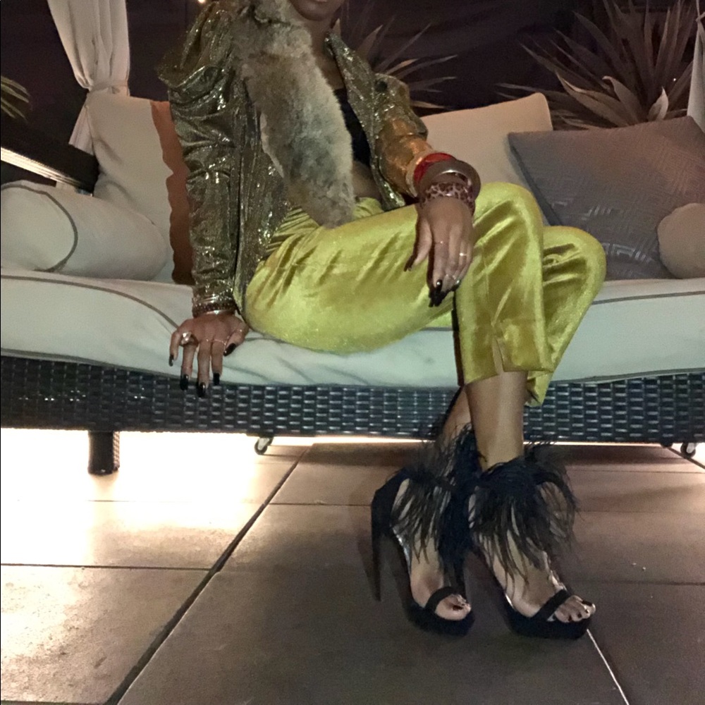 Meet your Posher, Linda